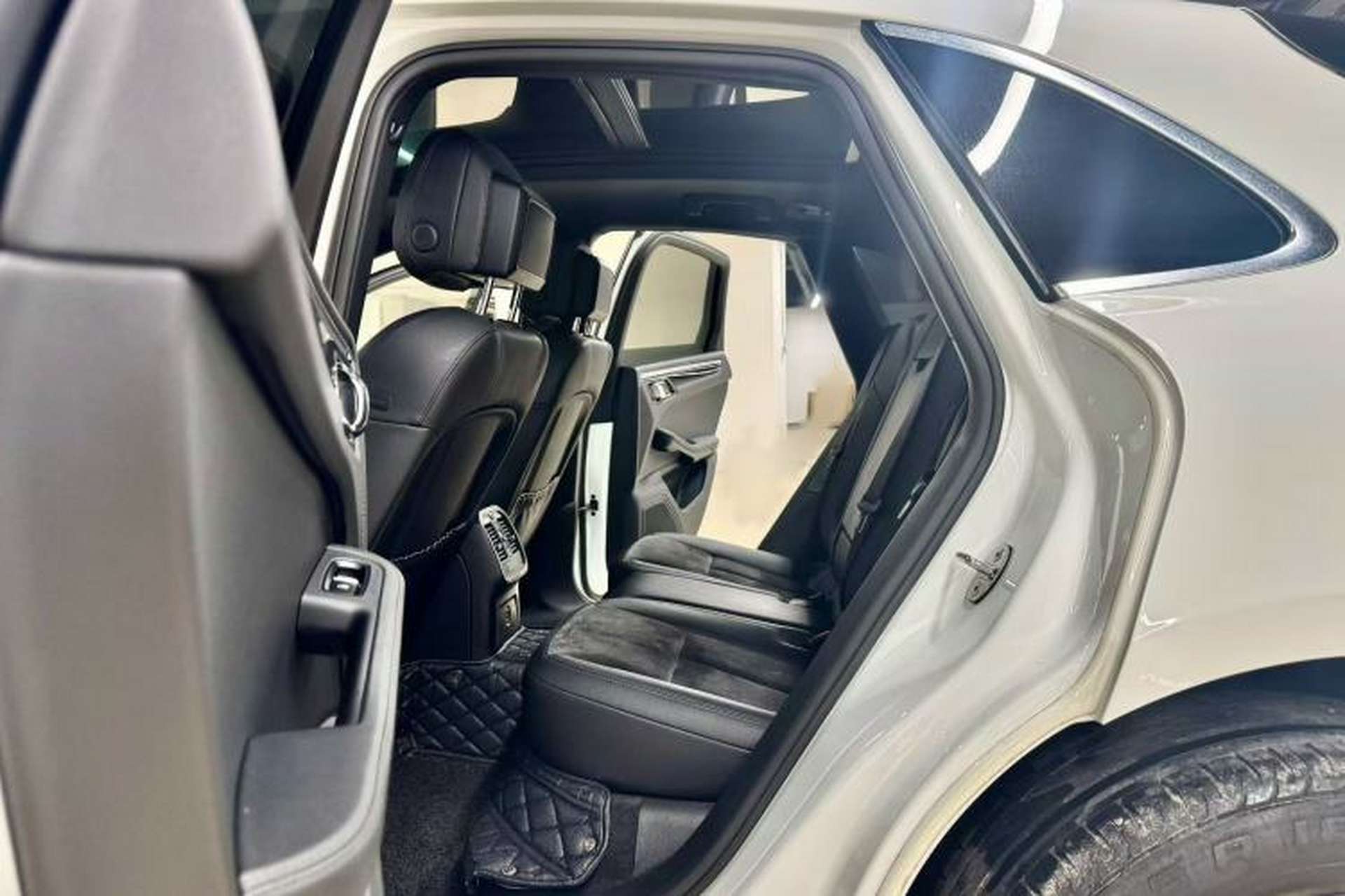 Used Porsche Macan 2016 Macan S 3.0T Interior 3