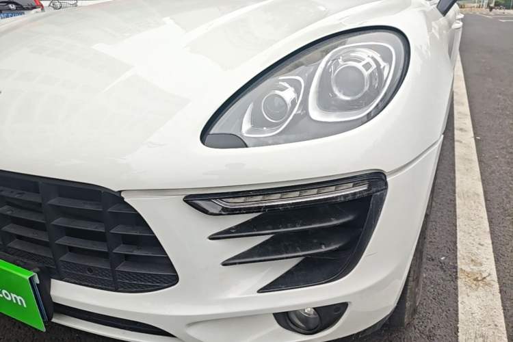 Used Porsche Macan 2016 Macan 2.0T Left Front Headlight