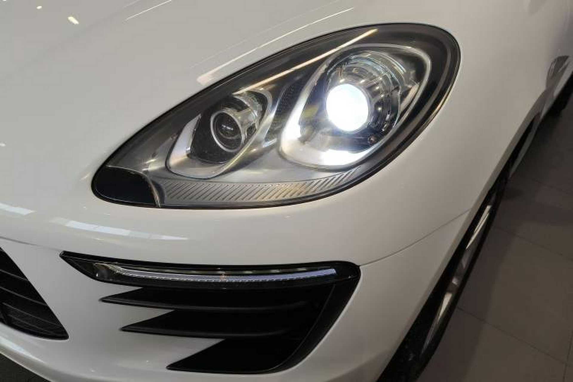 Used Porsche Macan 2016 Macan S 3.0T Left Front Headlight