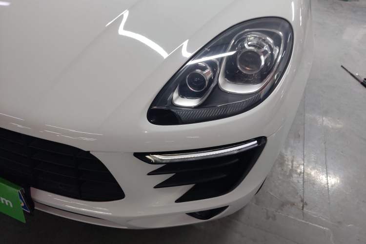Used Porsche Macan 2016 Macan 2.0T Left Front Headlight