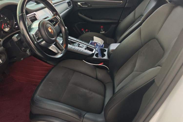 Used Porsche Macan 2016 Macan 2.0T Left Front Seat
