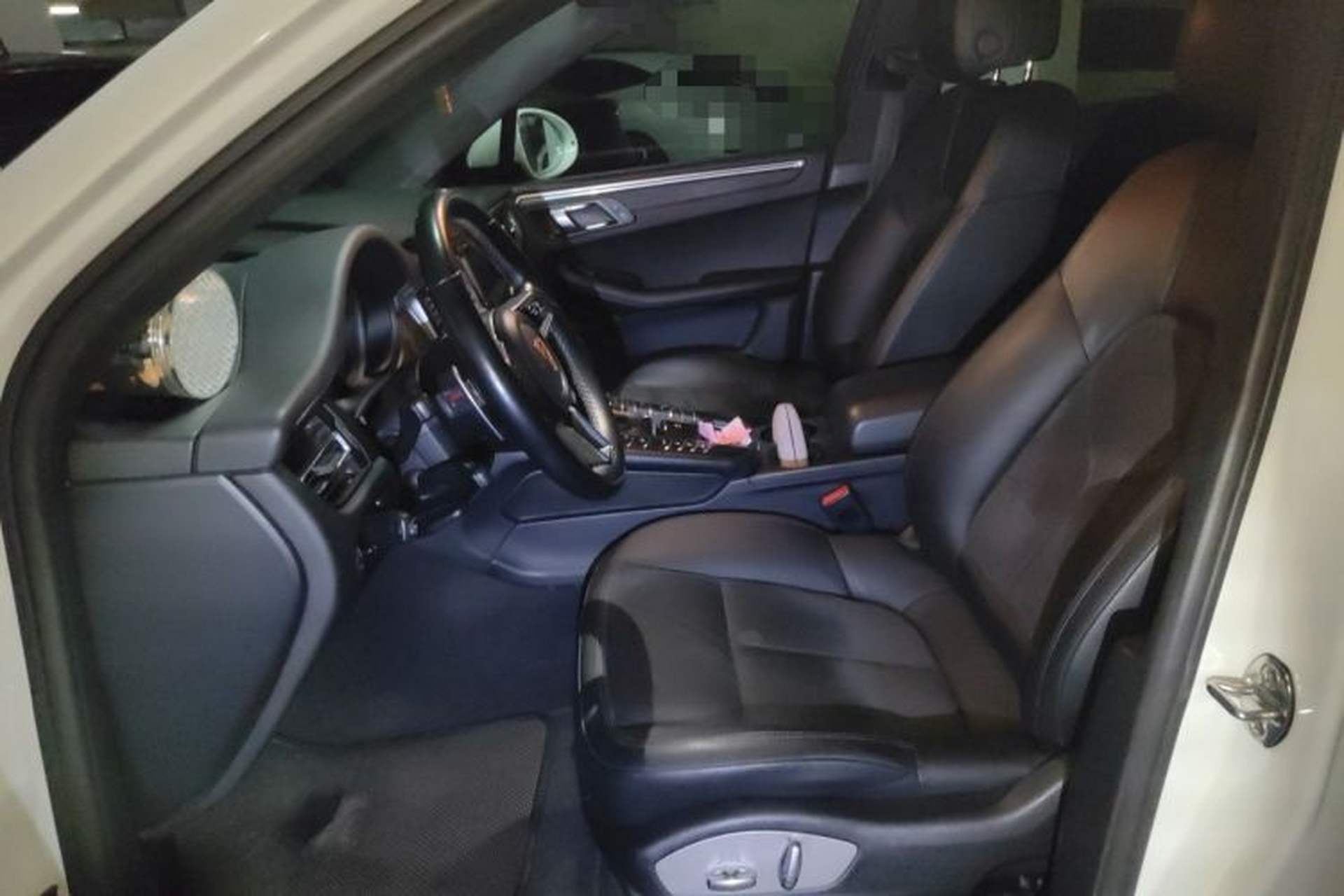 Used Porsche Macan 2016 Macan 2.0T Left Front Seat