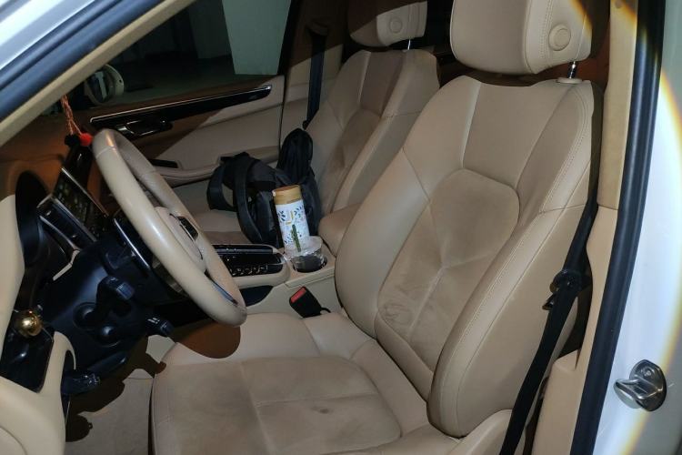 Used Porsche Macan 2016 Macan S 3.0T Left Front Seat