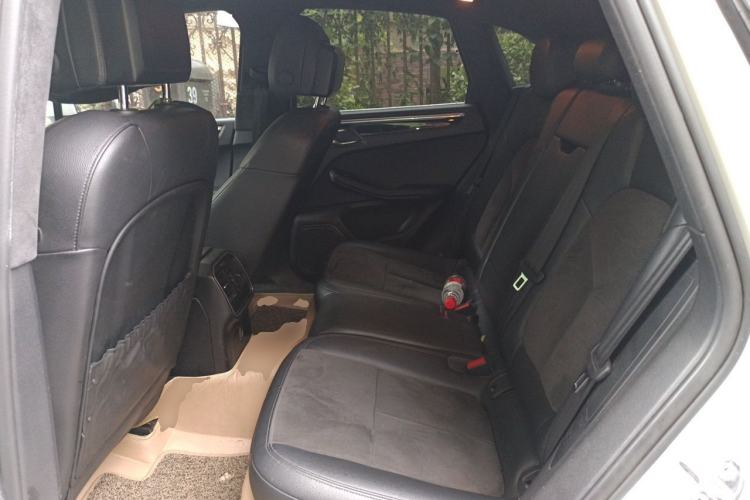 Used Porsche Macan 2016 Macan S 3.0T Left Rear Seat