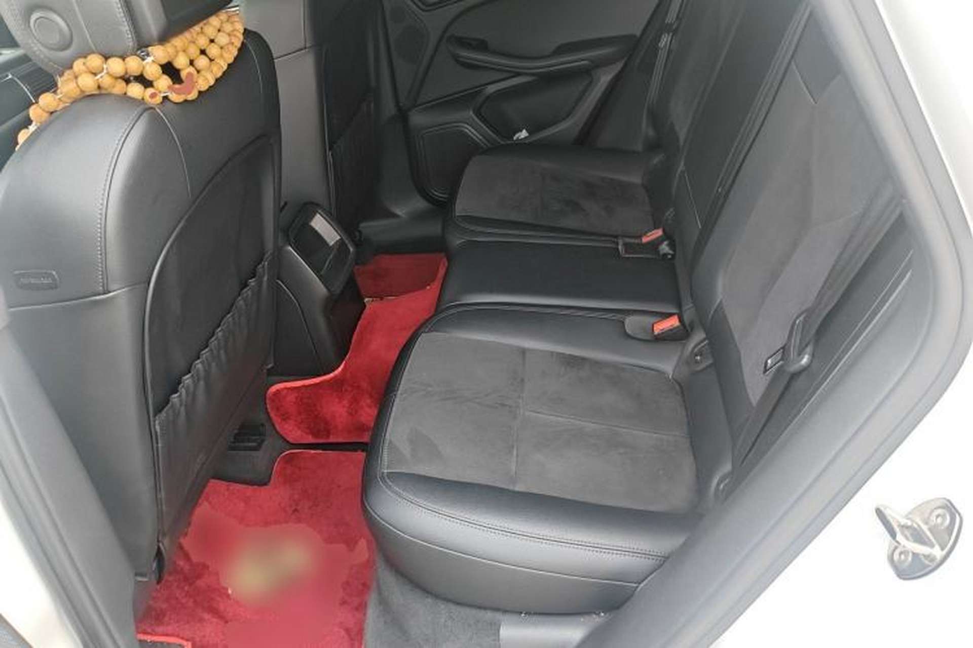 Used Porsche Macan 2016 Macan 2.0T Left Rear Seat