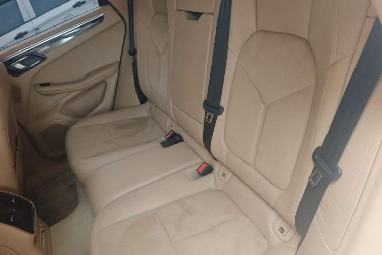 Used Porsche Macan 2016 Macan 2.0T Left Rear Seat
