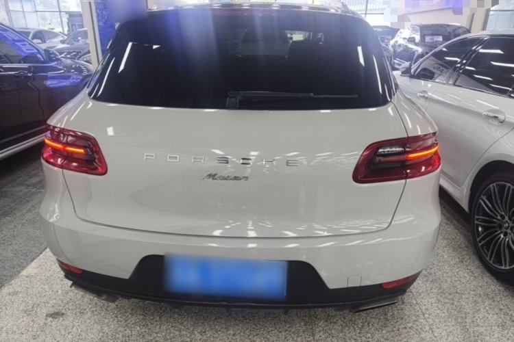 Used Porsche Macan 2016 Macan 2.0T Rear