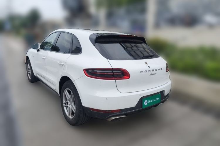 Used Porsche Macan 2016 Macan 2.0T Rear Left 45 Deg
