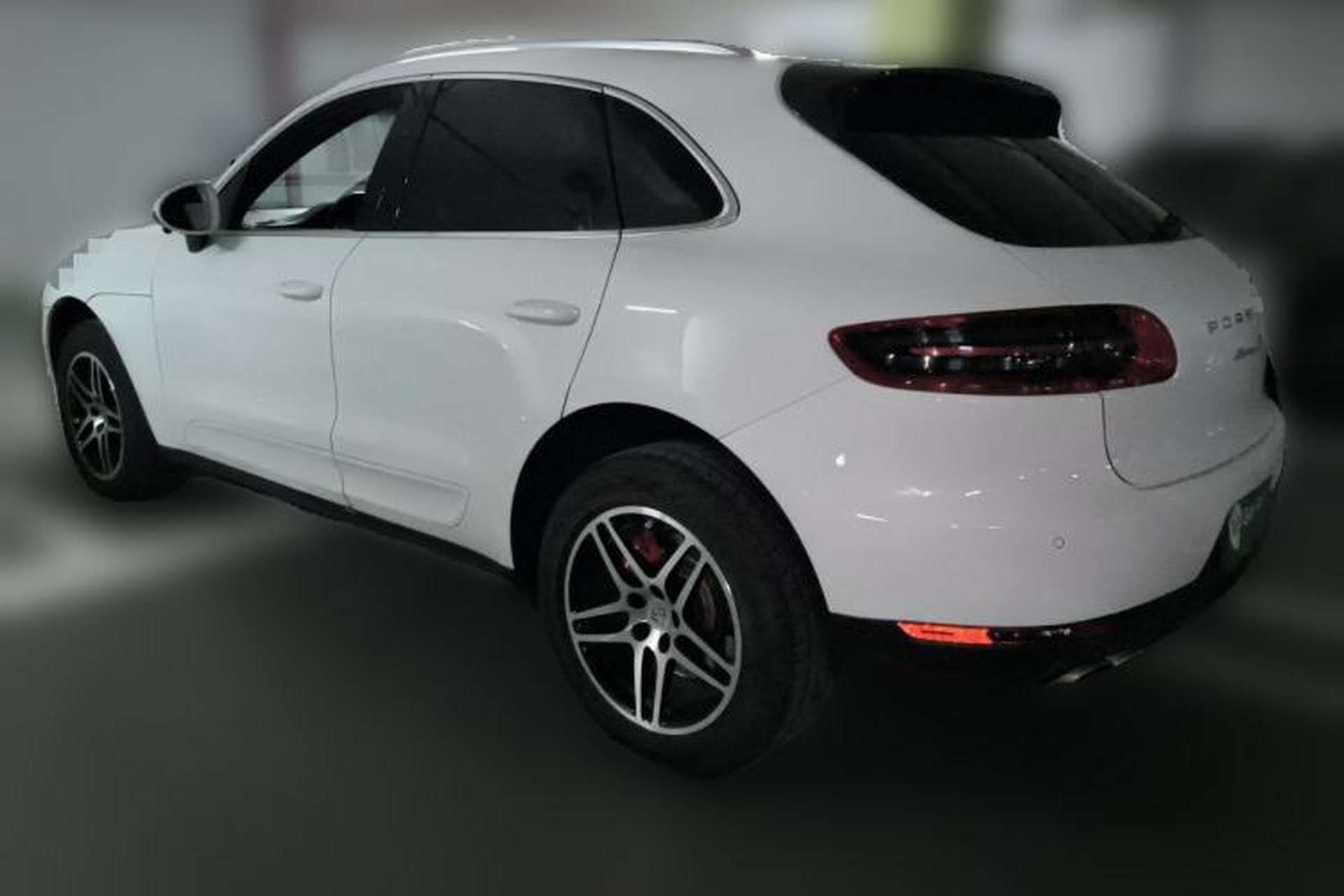Used Porsche Macan 2016 Macan S 3.0T Rear Left 45 Deg