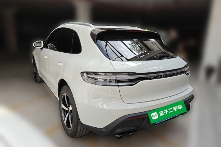 Used Porsche Macan 2016 Macan 2.0T Rear Left 45 Deg