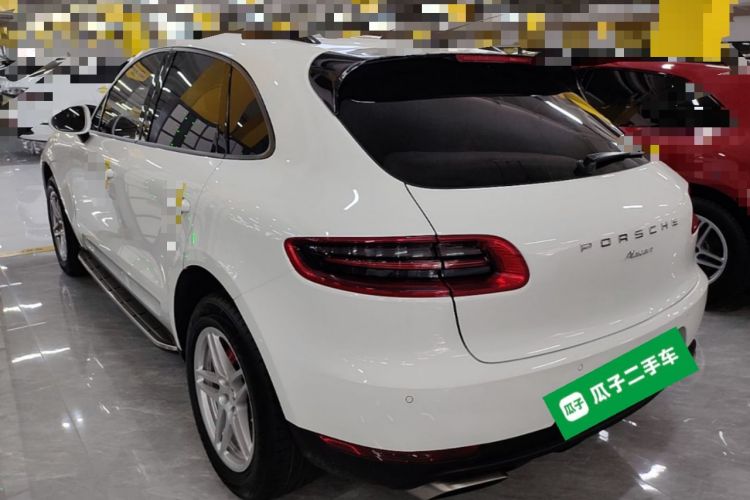 Used Porsche Macan 2016 Macan 2.0T Rear Left 45 Deg