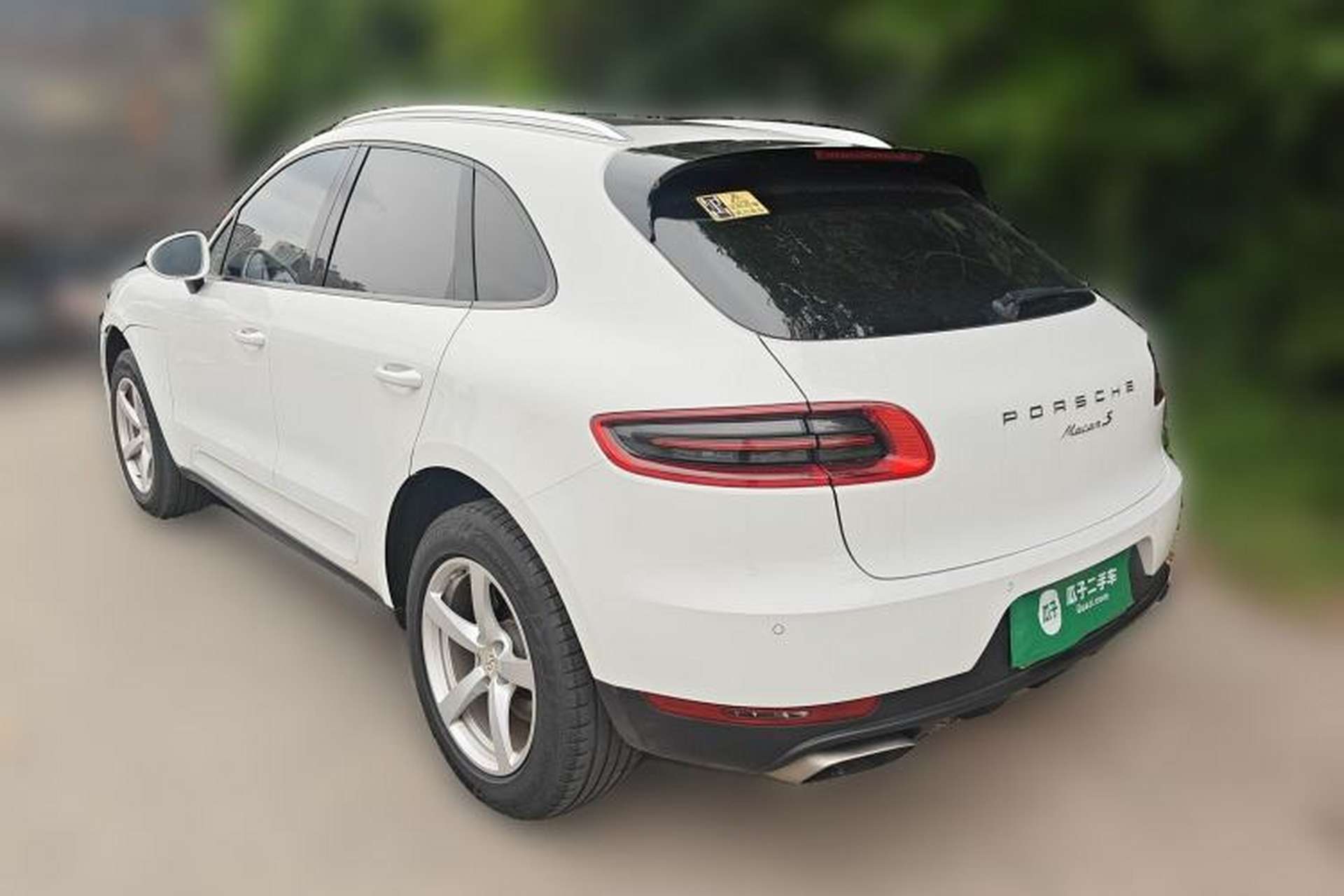 Used Porsche Macan 2016 Macan 2.0T Rear Left 45 Deg