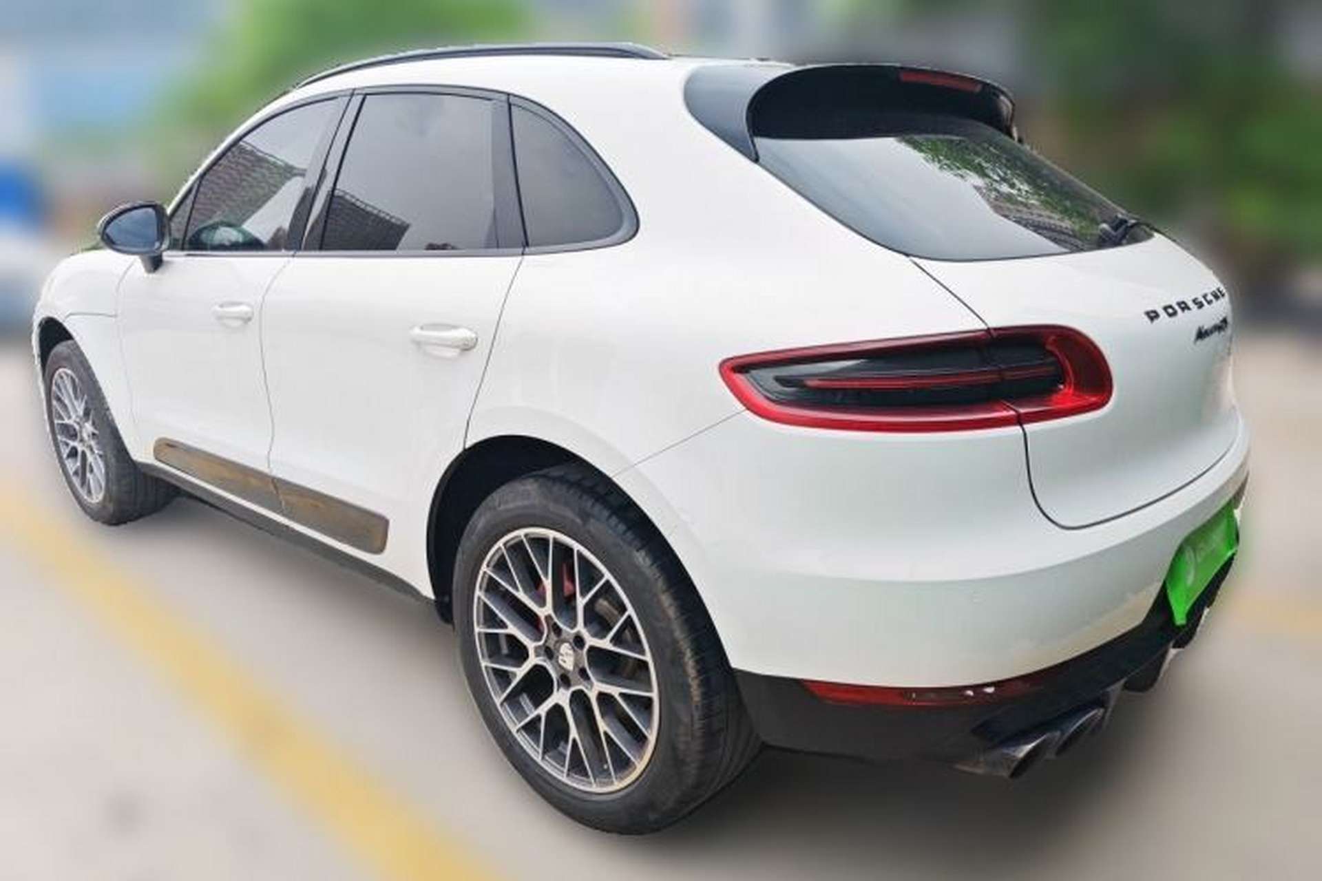 Used Porsche Macan 2016 Macan S 3.0T Rear Left 45 Deg