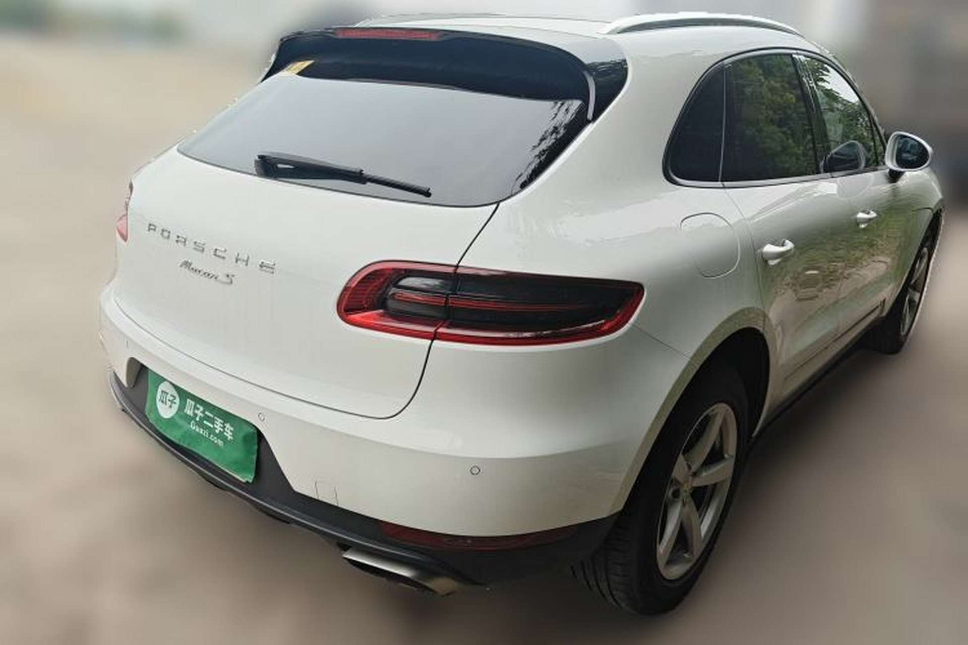 Used Porsche Macan 2016 Macan 2.0T Rear Right 45 Deg