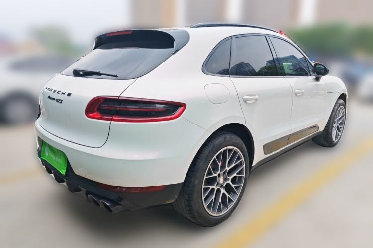 Used Porsche Macan 2016 Macan S 3.0T Rear Right 45 Deg