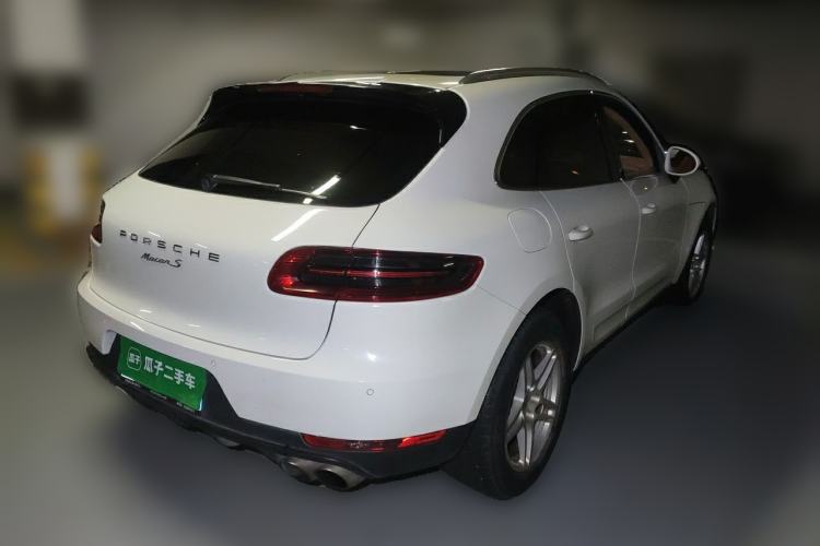 Used Porsche Macan 2016 Macan S 3.0T Rear Right 45 Deg