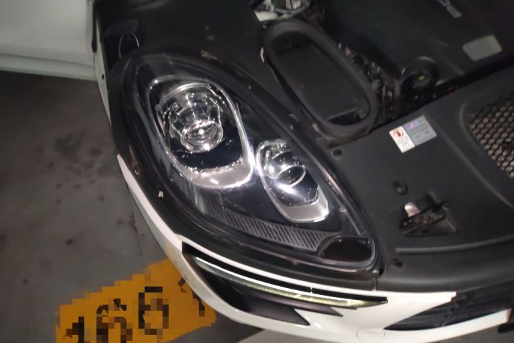 Used Porsche Macan 2016 Macan 2.0T Right Front Headlight