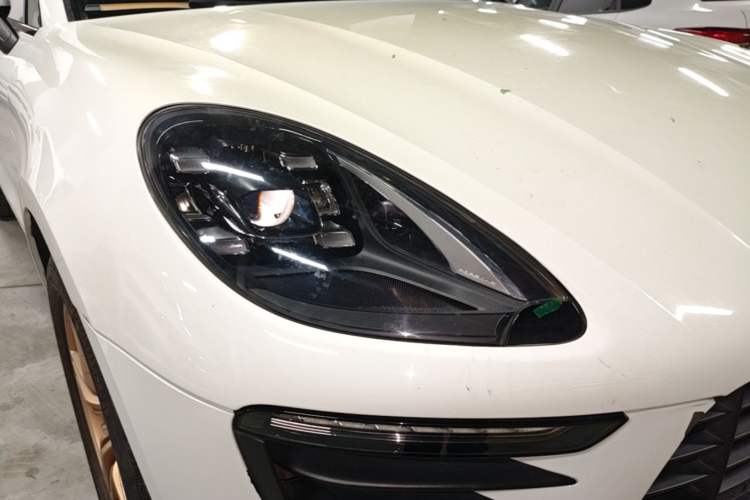 Used Porsche Macan  Right Front Headlight