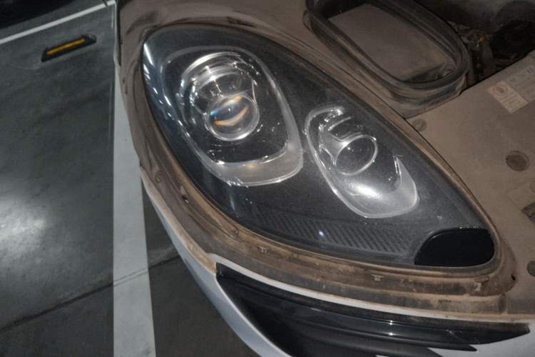 Used Porsche Macan 2016 Macan 2.0T Right Front Headlight