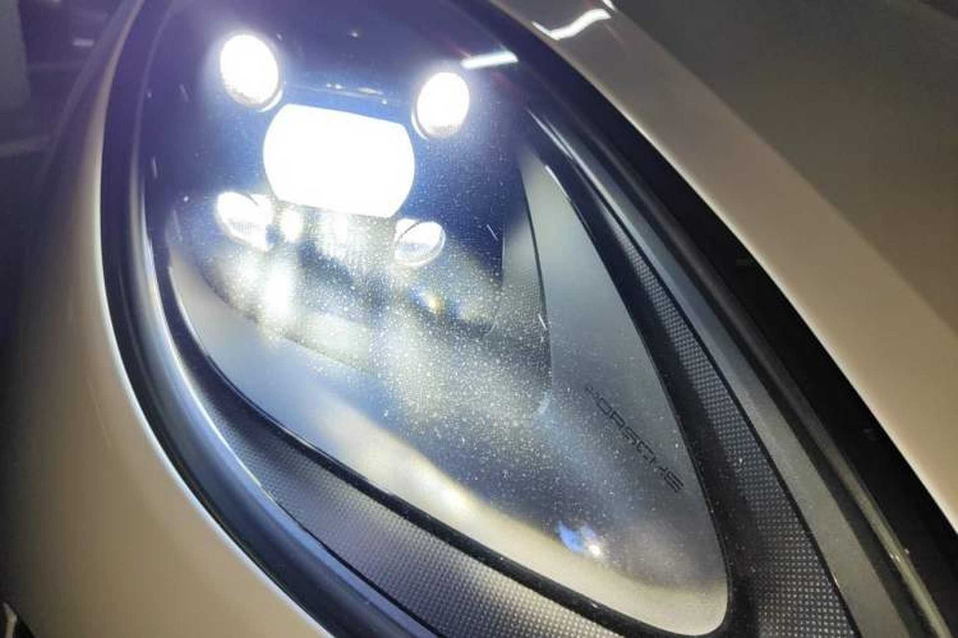 Used Porsche Macan 2016 Macan 2.0T Right Front Headlight