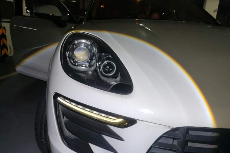 Used Porsche Macan 2016 Macan S 3.0T Right Front Headlight