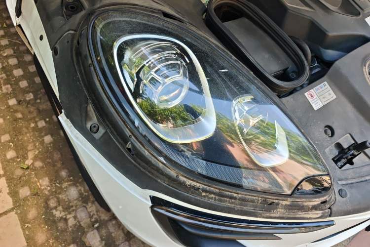 Used Porsche Macan 2016 Macan S 3.0T Right Front Headlight