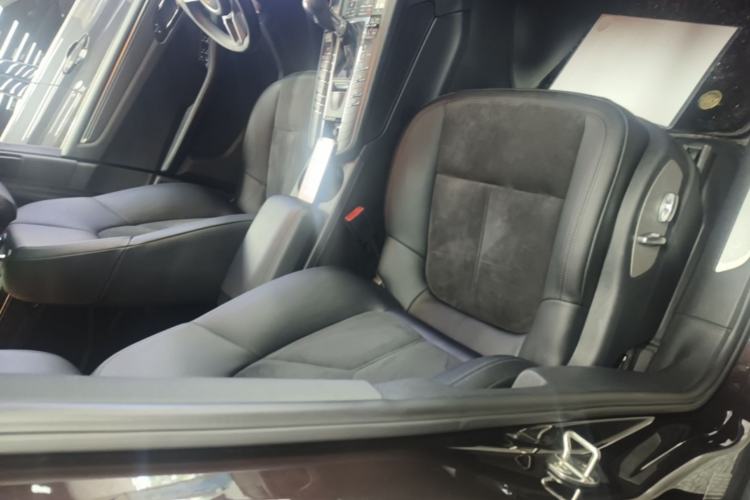 Used Porsche Macan 2016 Macan 2.0T Right Front Seat