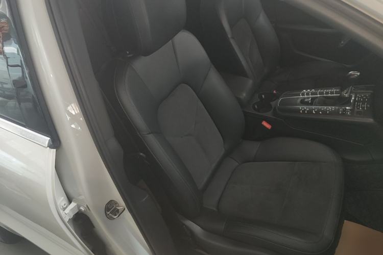 Used Porsche Macan 2016 Macan 2.0T Right Front Seat