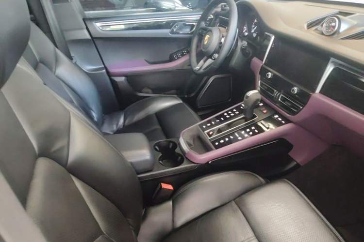 Used Porsche Macan 2016 Macan 2.0T Right Front Seat
