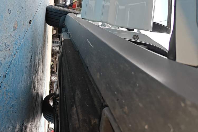 Used Porsche Macan 2016 Macan 2.0T Right Side Sill