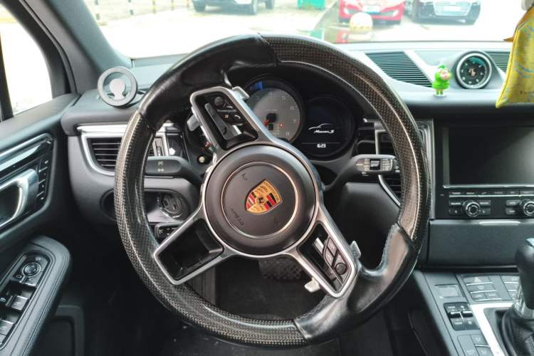 Used Porsche Macan 2016 Macan S 3.0T Steering Wheel