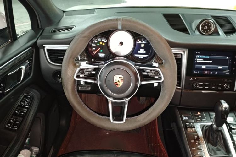 Used Porsche Macan  Steering Wheel