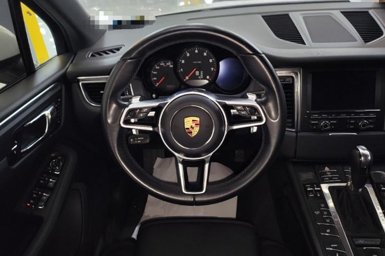 Used Porsche Macan 2016 Macan 2.0T Steering Wheel