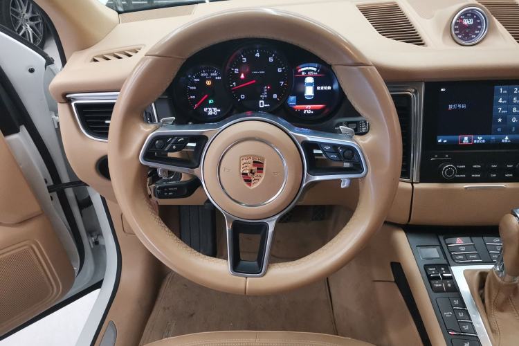 Used Porsche Macan 2016 Macan 2.0T Steering Wheel