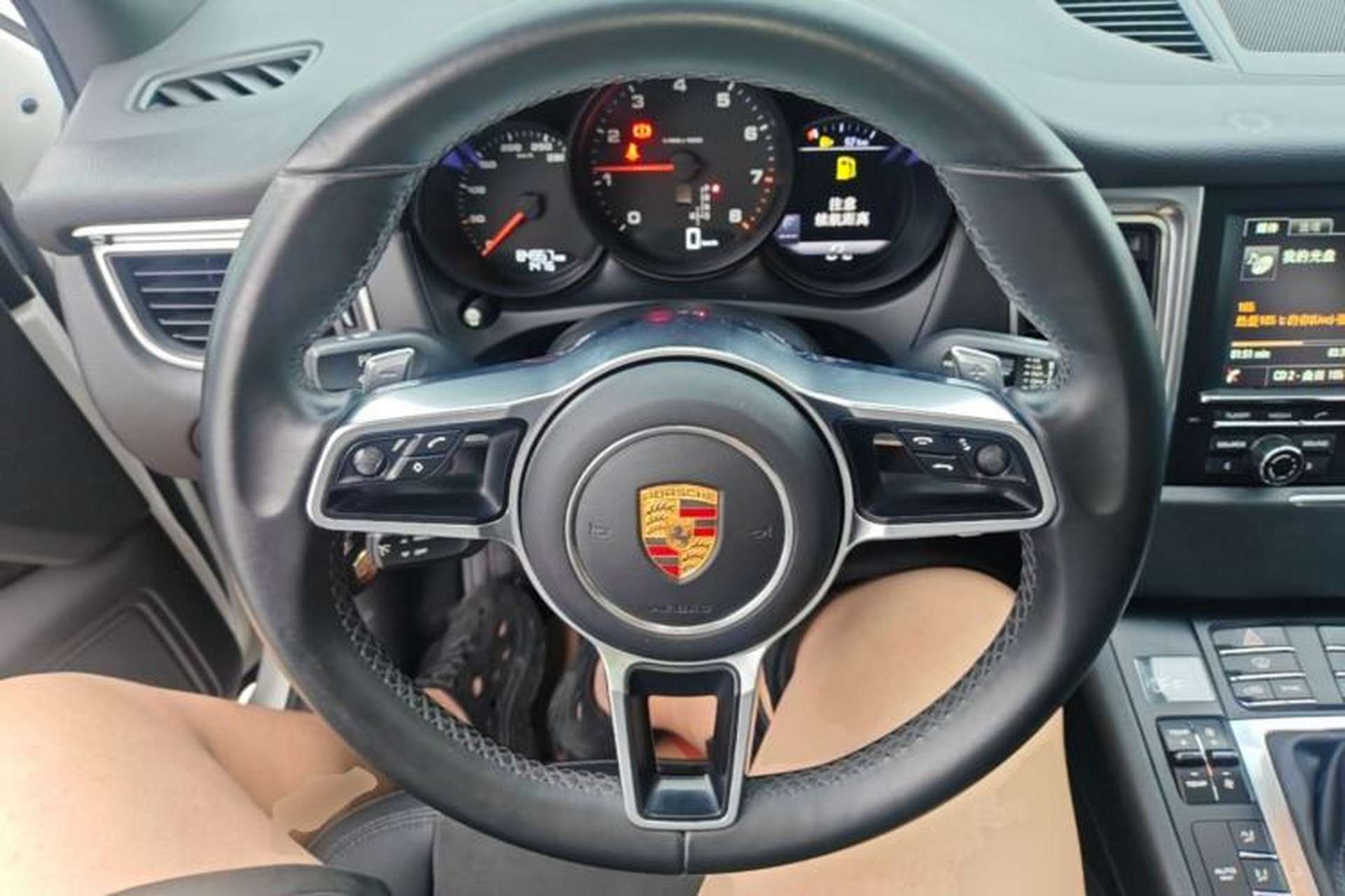Used Porsche Macan 2016 Macan 2.0T Steering Wheel