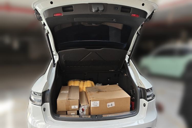 Used Porsche Macan 2016 Macan 2.0T Trunk