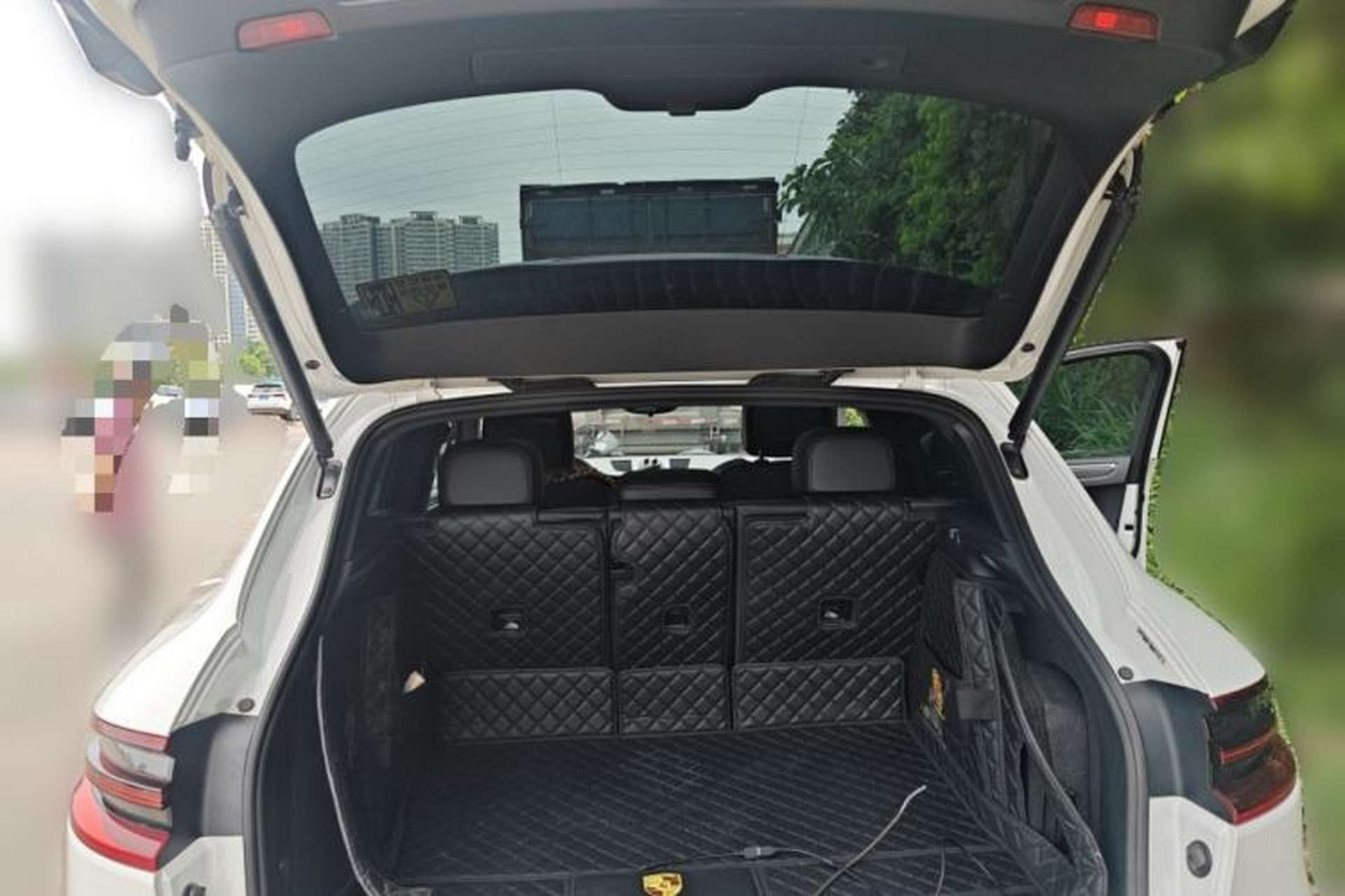 Used Porsche Macan 2016 Macan 2.0T Trunk