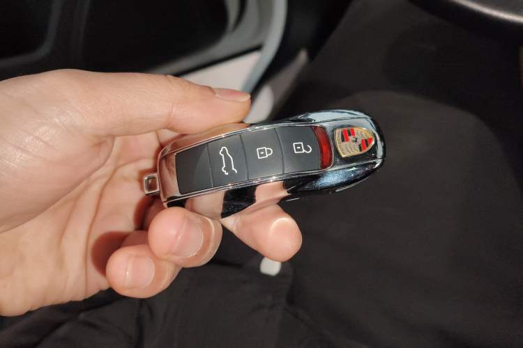 Used Porsche Macan 2016 Macan S 3.0T Vehicle Key