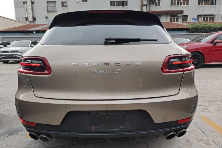 Used Porsche Macan 2016 Macan S 3.0T Rear