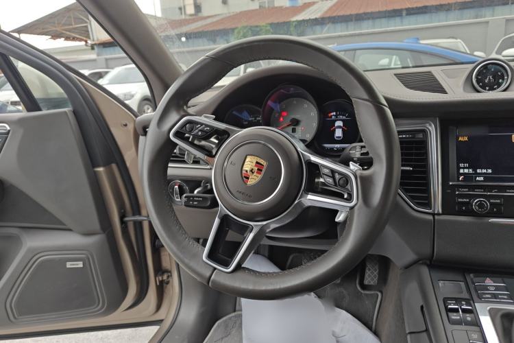 Used Porsche Macan 2016 Macan S 3.0T Steering Wheel