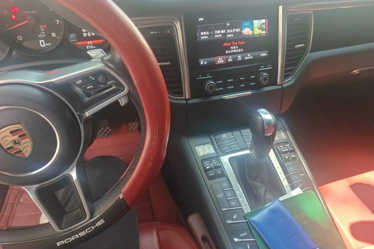 Used Porsche Macan 2017 Macan 2.0T Audio And AC Panel