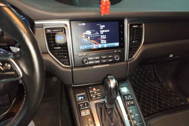 Used Porsche Macan 2017 Macan 2.0T Audio And AC Panel