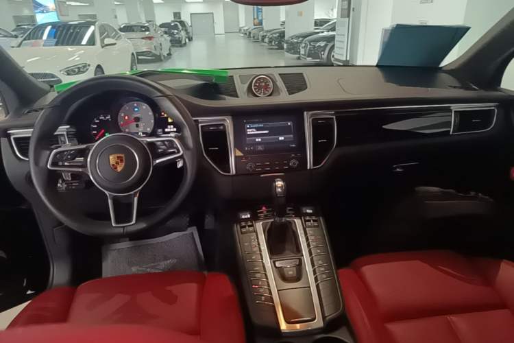 Used Porsche Macan 2017 Macan S 3.0T Center Console