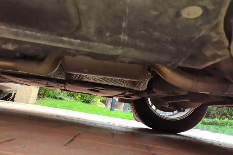 Used Porsche Macan 2017 Macan 2.0T Chassis Rear Left