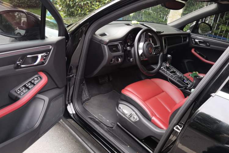 Used Porsche Macan 2017 Macan 2.0T Driver Seat