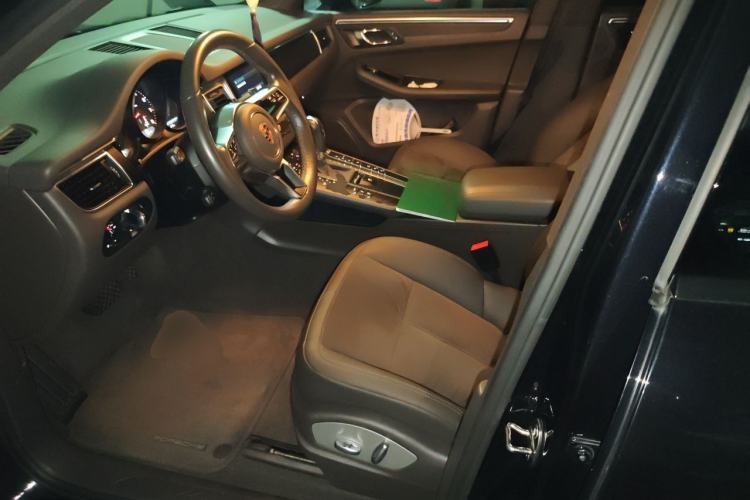 Used Porsche Macan 2017 Macan 2.0T Driver Seat
