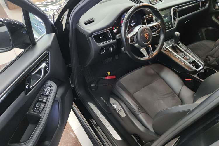 Used Porsche Macan 2017 Macan S 3.0T Driver Seat