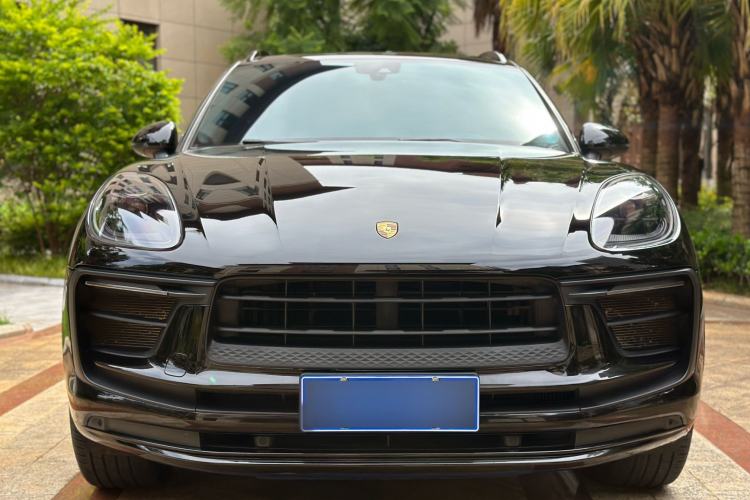 Used Porsche Macan 2017 Macan 2.0T Exterior 2
