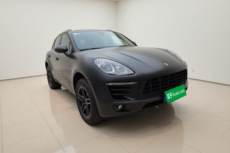 Used Porsche Macan 2017 Macan 2.0T Exterior 2