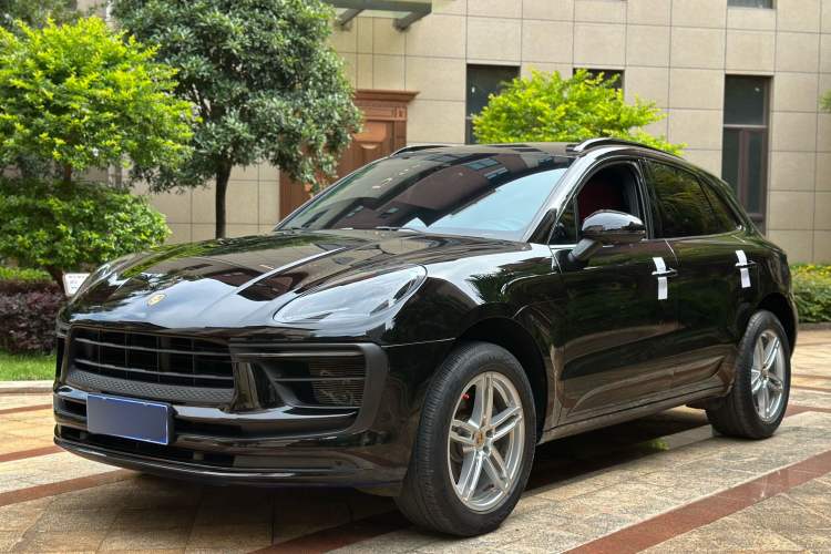 Used Porsche Macan 2017 Macan 2.0T Exterior 3
